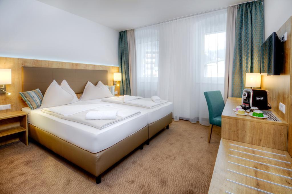 Hotel Bergkristall Mallnitz Luaran gambar